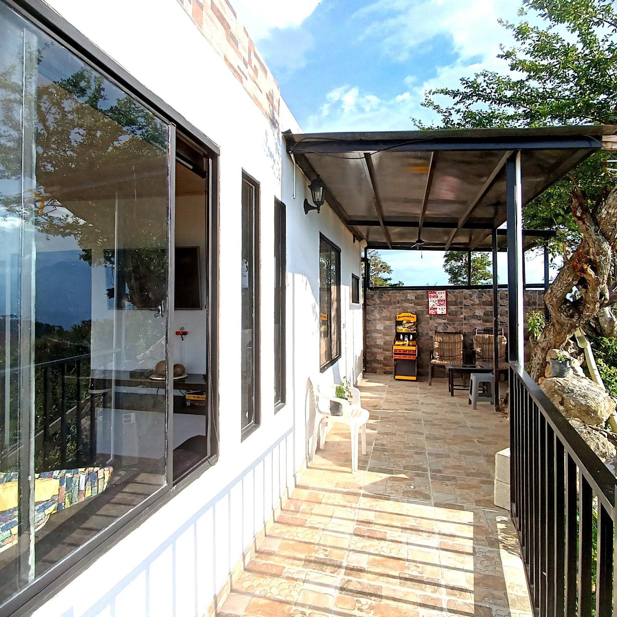 Cabana Susurros Del Cielo Barichara Exterior photo